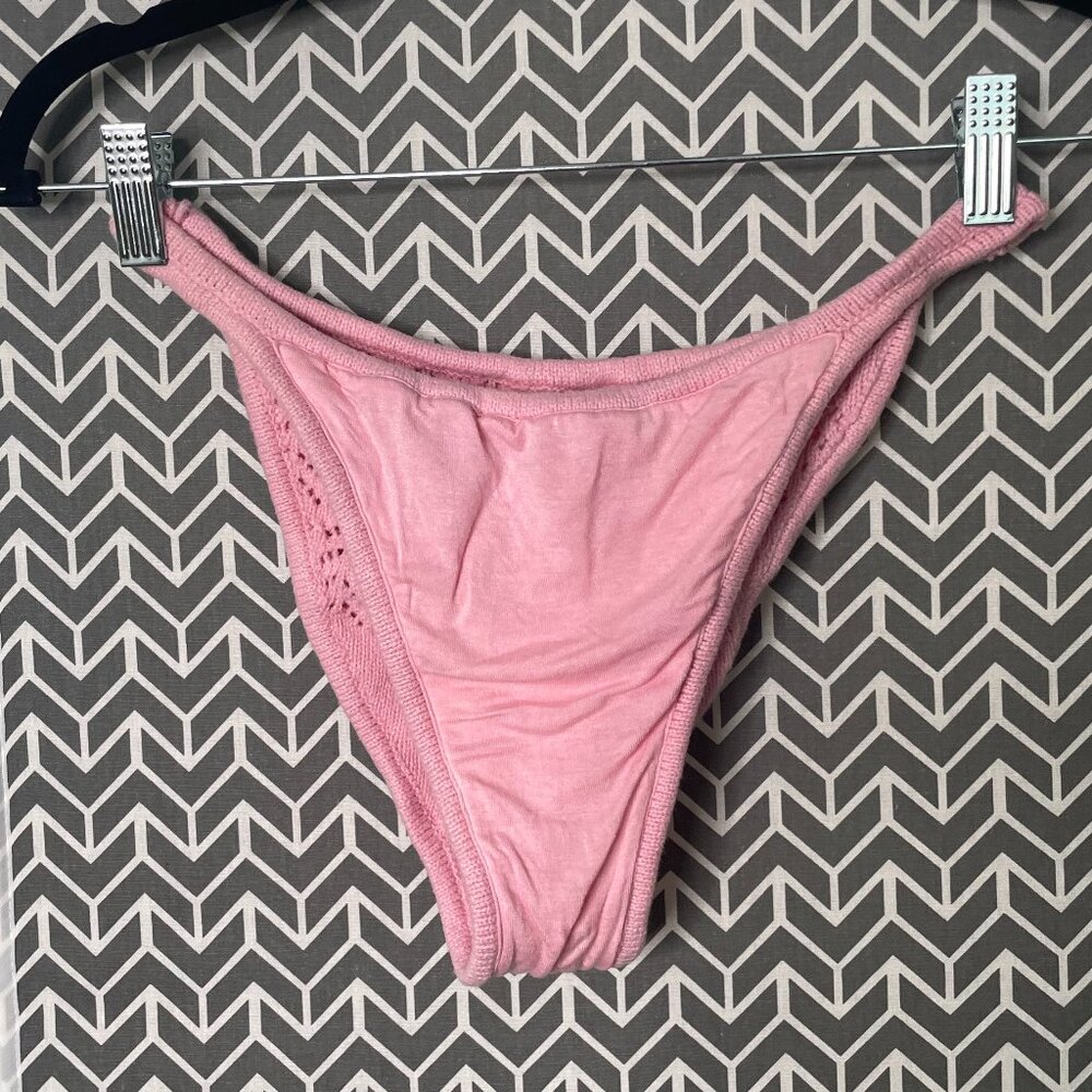 Guizio x Frankies Bikinis | Tide Bikini Bottoms - Picture 4 of 5